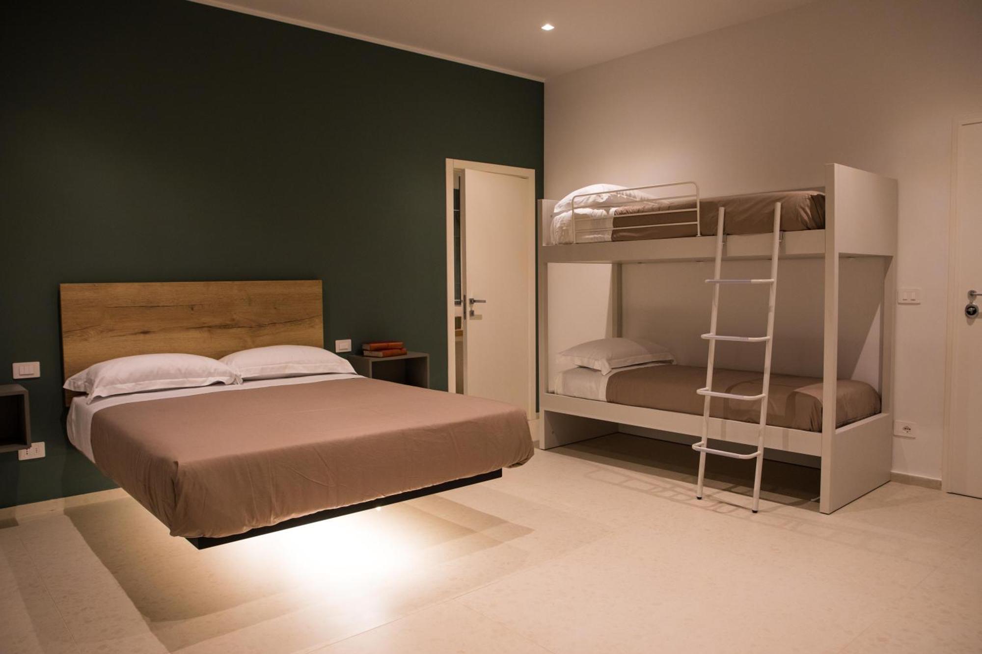 Your House Rooms 3 Conversano Extérieur photo