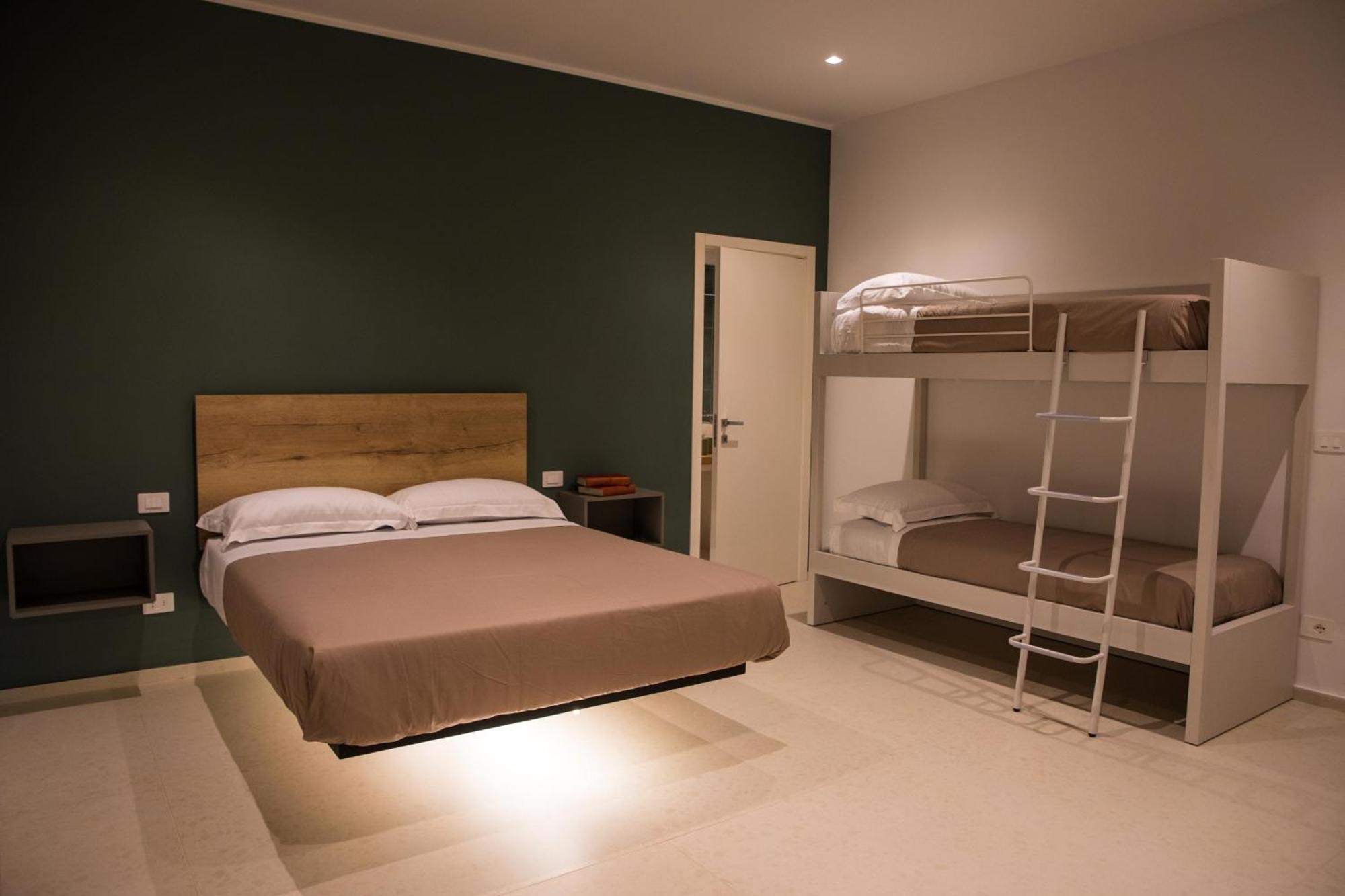Your House Rooms 3 Conversano Extérieur photo