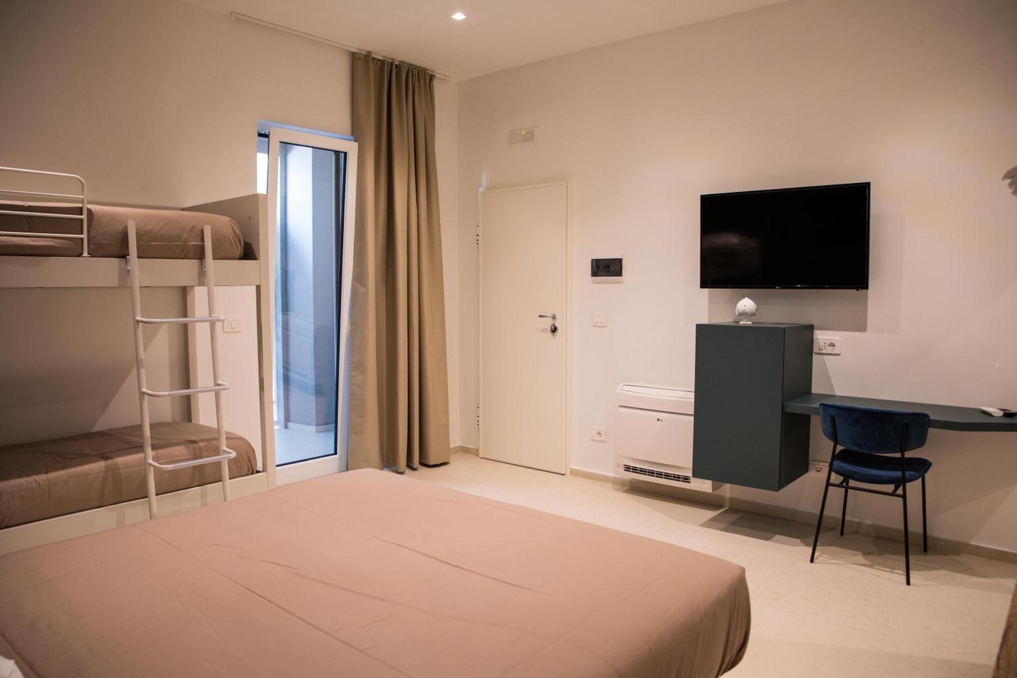 Your House Rooms 3 Conversano Extérieur photo
