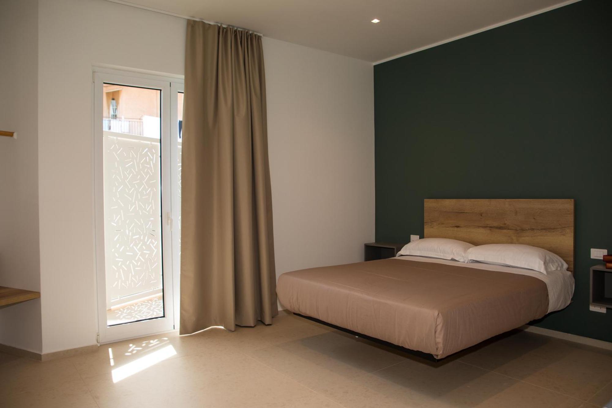 Your House Rooms 3 Conversano Extérieur photo