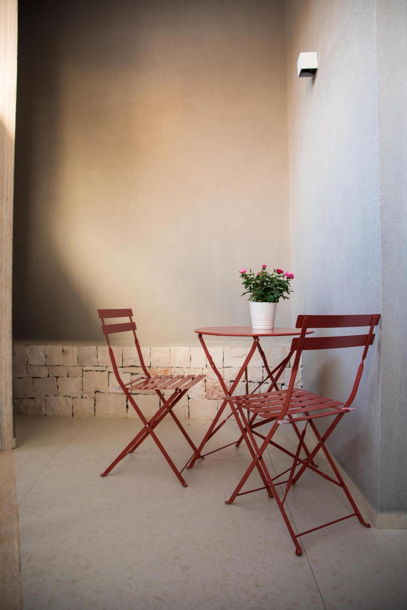 Your House Rooms 3 Conversano Extérieur photo