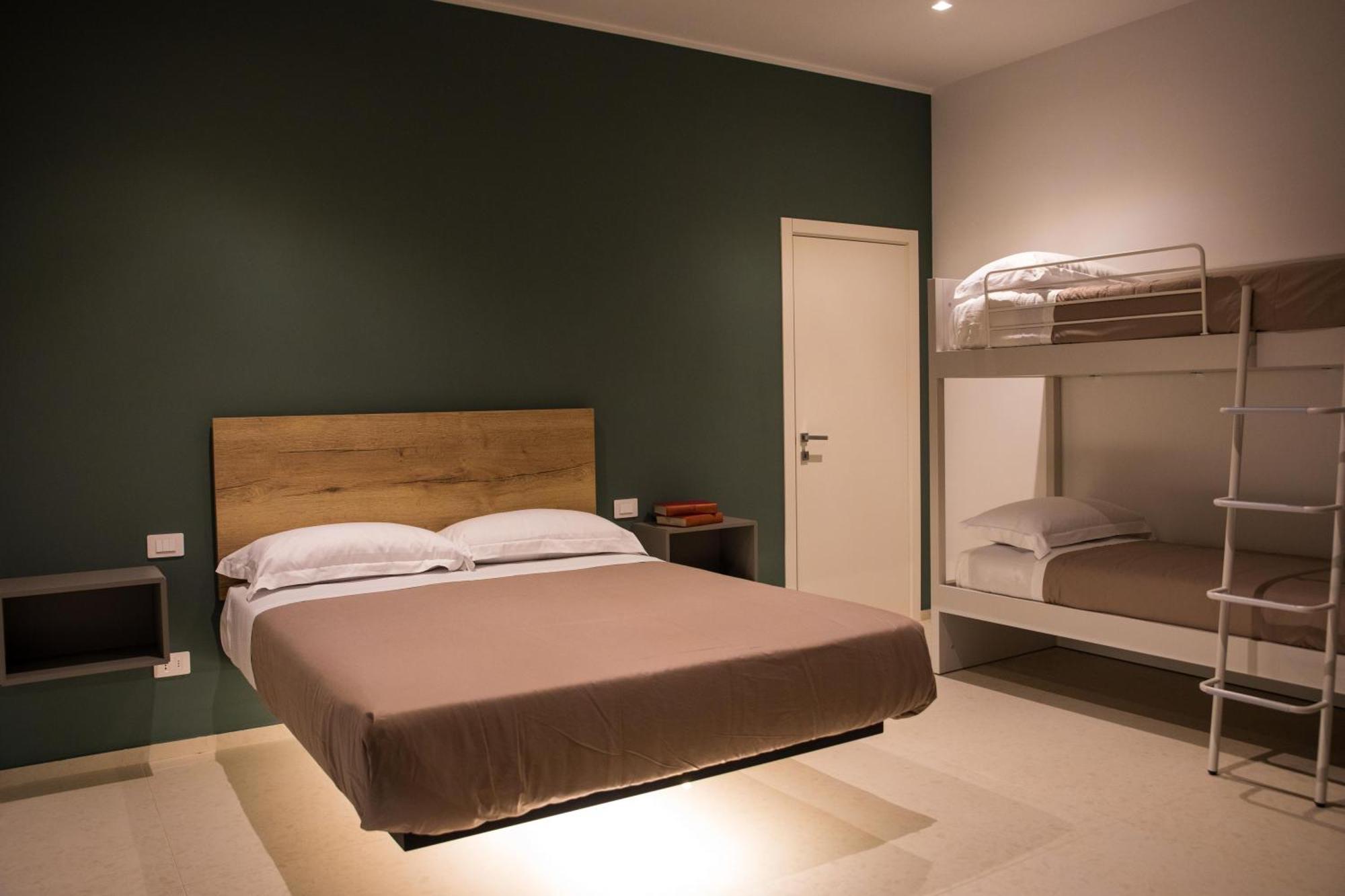 Your House Rooms 3 Conversano Extérieur photo